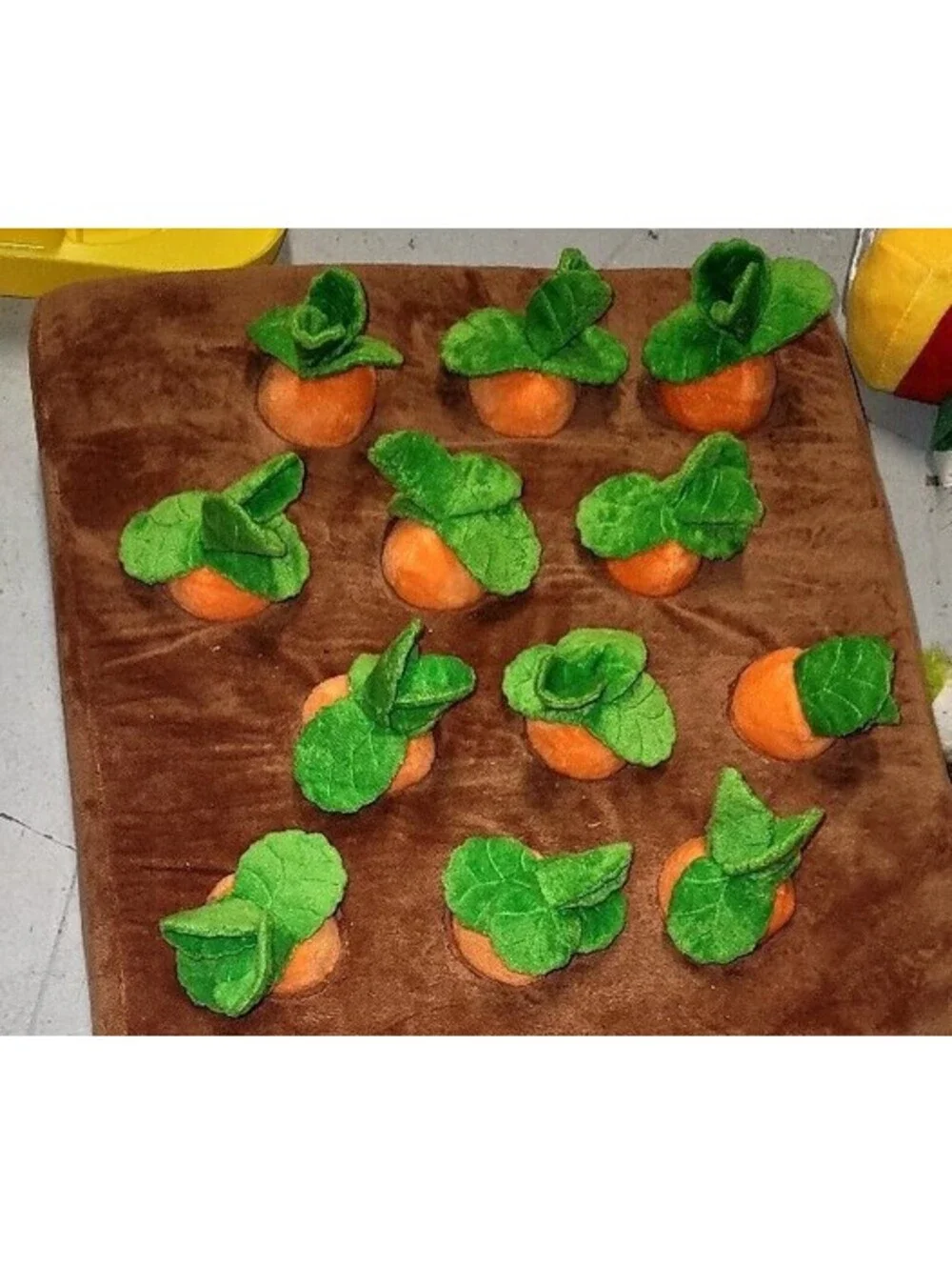 CARROT PATCH OFFICIAL DOG HIDE & SEEK GAME INTERACTIVE TOY